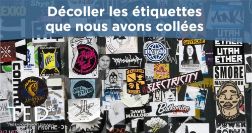 Décoller les étiquettes que nous avons collées